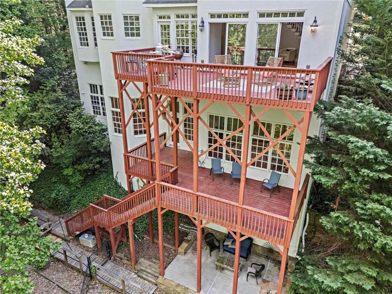 Image for property 1169 Dawn View Lane, Atlanta, GA 30327