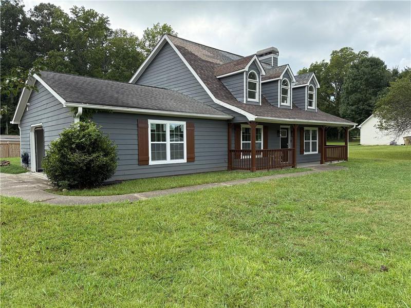 Image for property 15 OAK HILL Court, Mcdonough, GA 30253