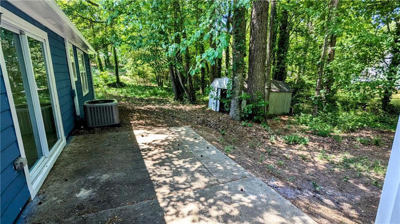 Image for property 685 Greenhedge Drive, Stone Mountain, GA 30088