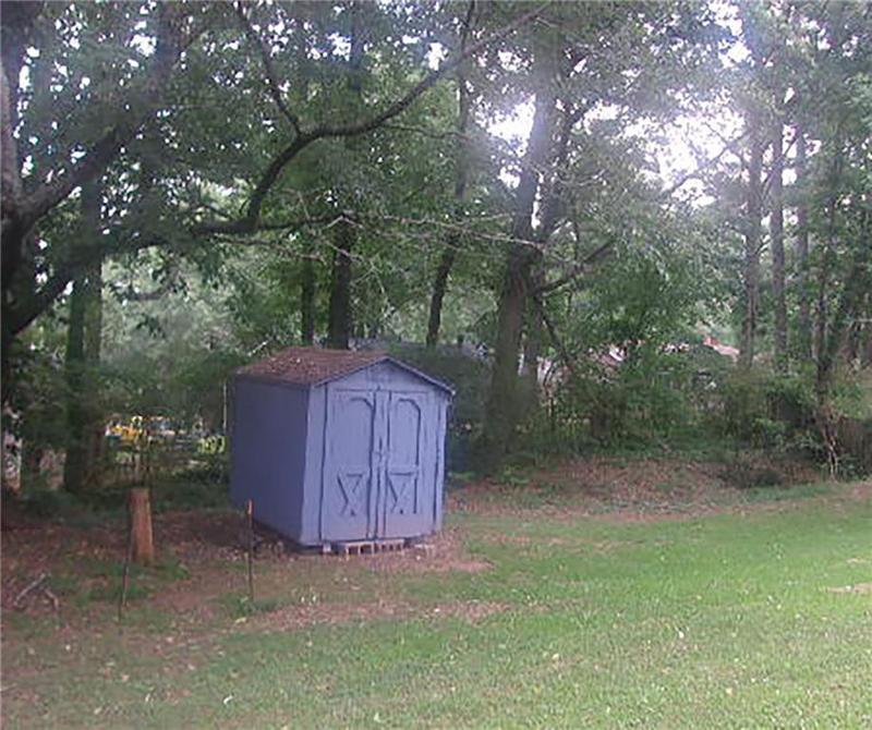 Image for property 1084 Forest Path, Stone Mountain, GA 30088
