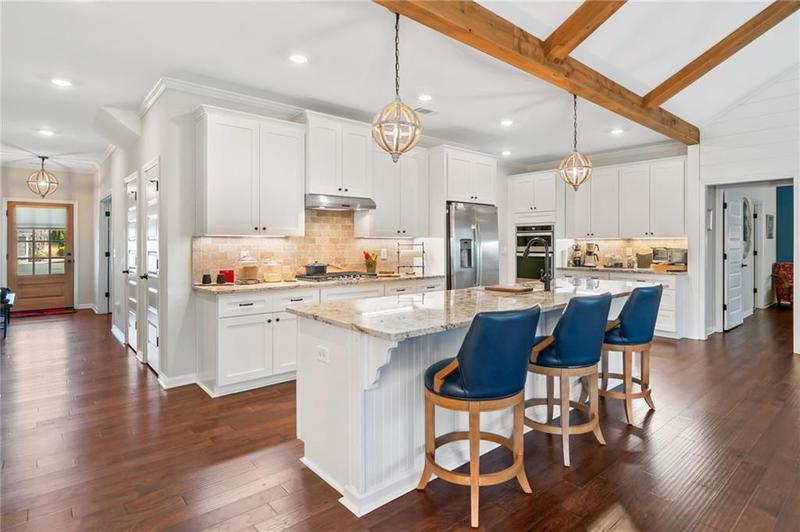 Image for property 517 Amber Stone, Waleska, GA 30183