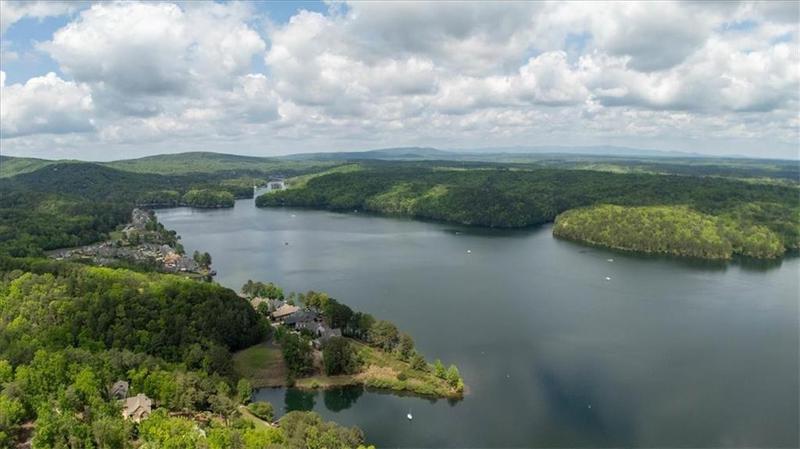 Image for property 517 Amber Stone, Waleska, GA 30183