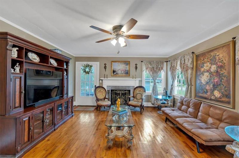 Image for property 306 VICTORIA Avenue, Cedartown, GA 30125