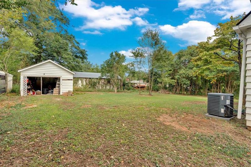 Image for property 306 VICTORIA Avenue, Cedartown, GA 30125