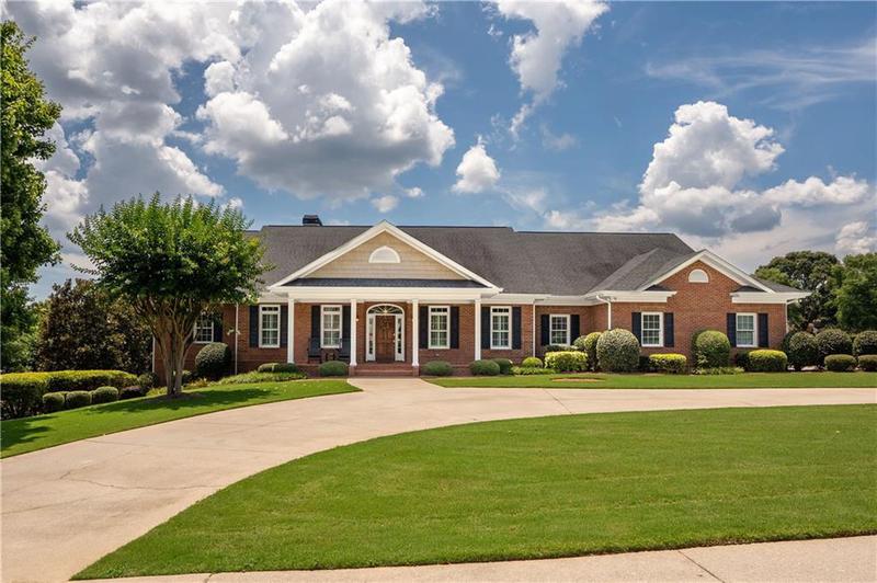 Image for property 4546 Montclair Circle, Gainesville, GA 30506
