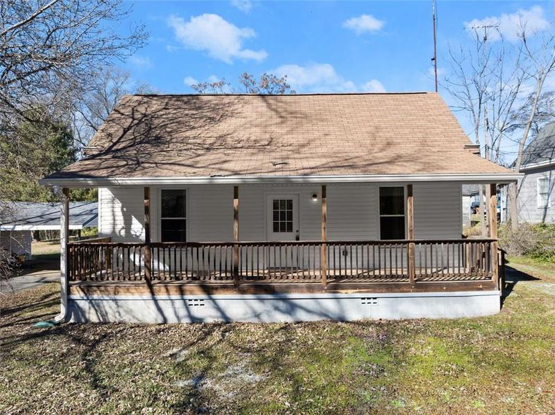Image for property 337 STATE Street, Commerce, GA 30529
