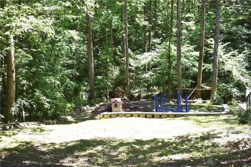 Image for property 173 Mountainside Drive, Dawsonville, GA 30534