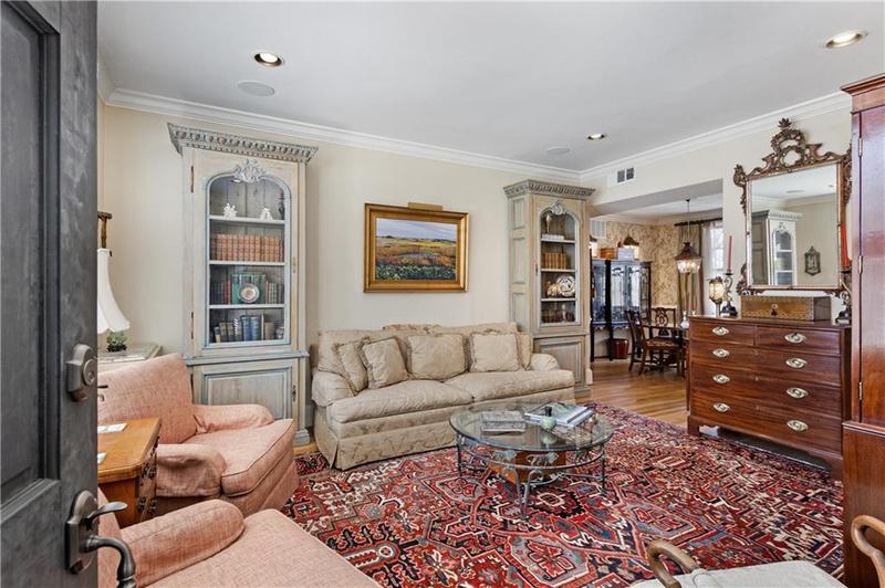 Image for property 30 Collier Road 6, Atlanta, GA 30309