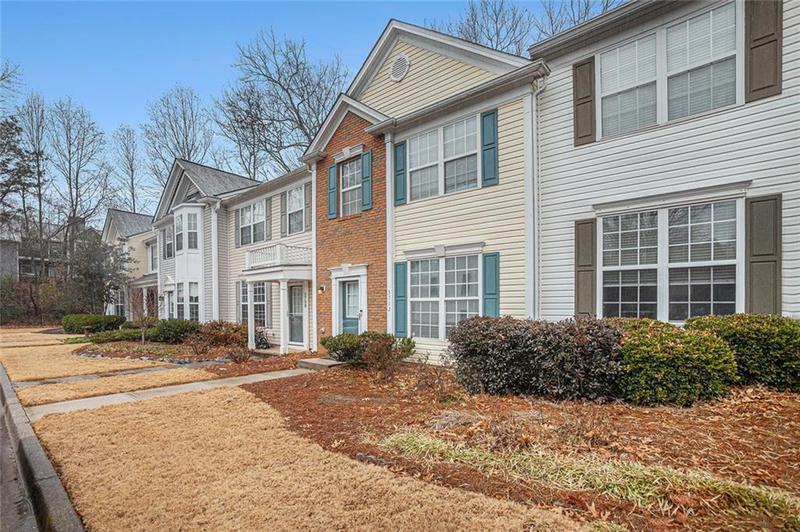Image for property 3712 Berkeley Crossing, Duluth, GA 30096