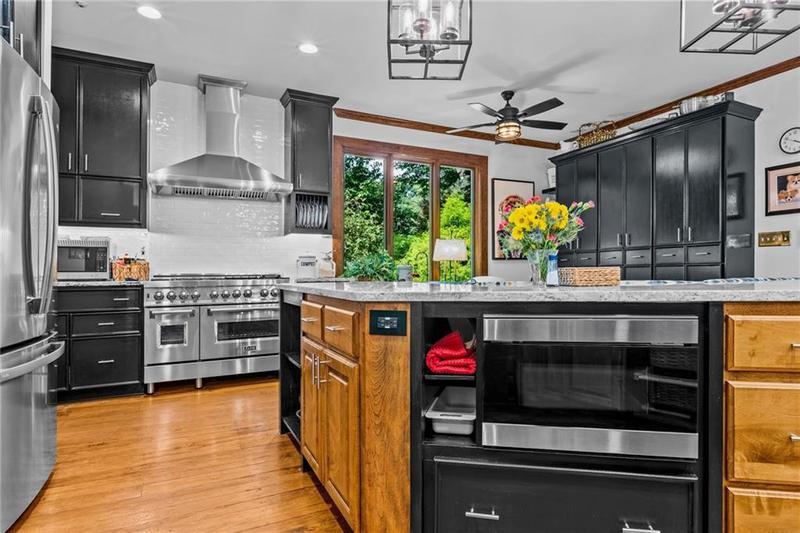 Image for property GA 30607