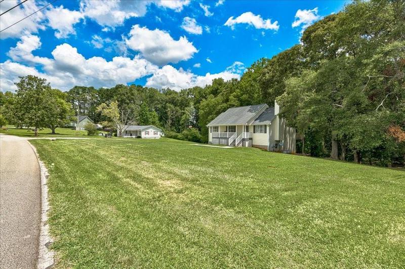 Image for property 235 Henry Ray Rd, Villa Rica, GA 30180
