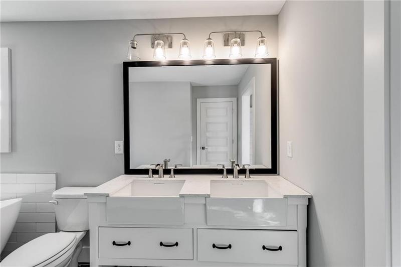 Image for property 103 Wrenwood Lane, Carrollton, GA 30117