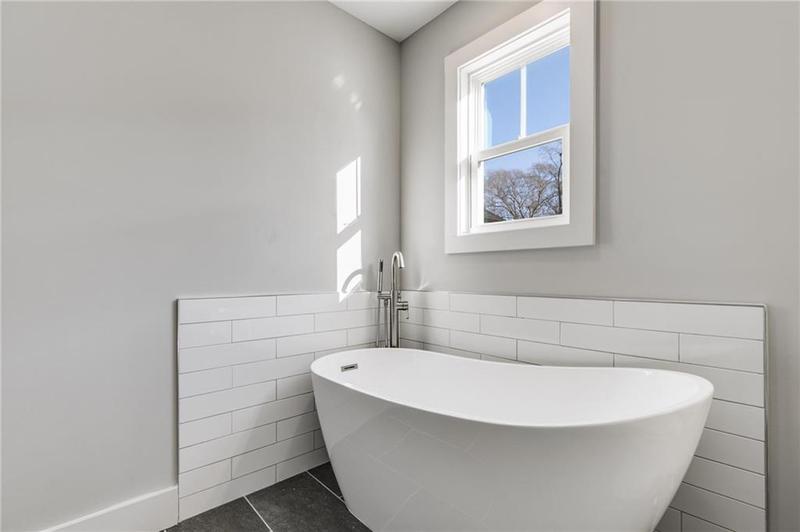 Image for property 103 Wrenwood Lane, Carrollton, GA 30117