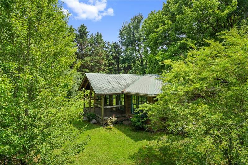 Image for property 11 Old Pleasant Valley Road, Talking Rock, GA 30175