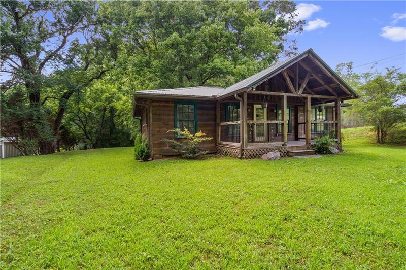 Image for property 11 Old Pleasant Valley Road, Talking Rock, GA 30175