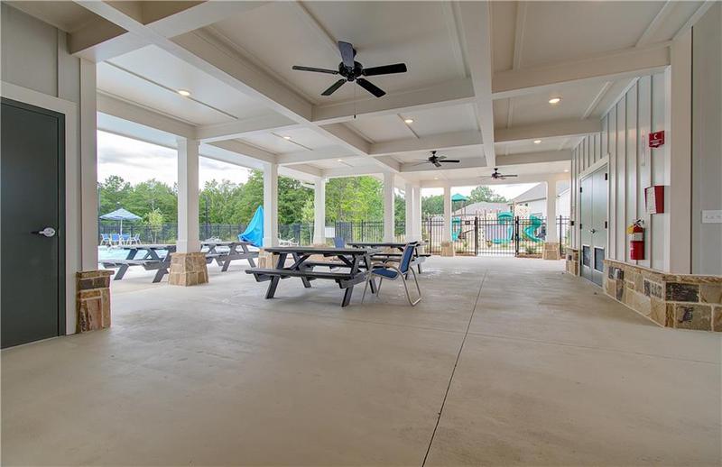 Image for property 443 Lothbury Avenue, Locust Grove, GA 30248