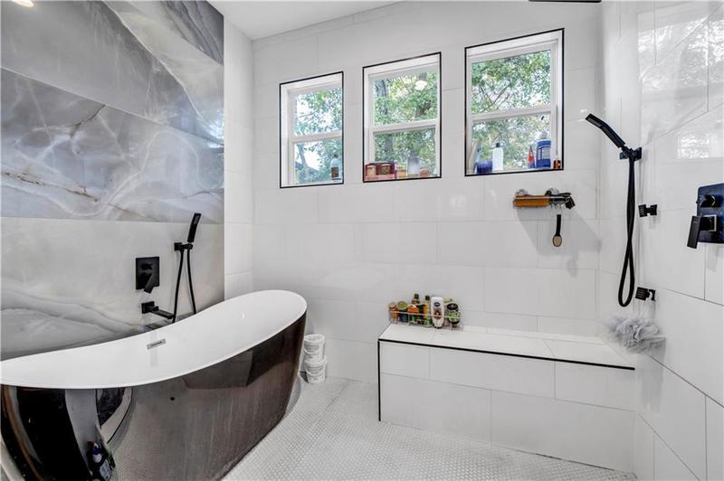 Image for property 3220 Dogwood Drive, Hapeville, GA 30354