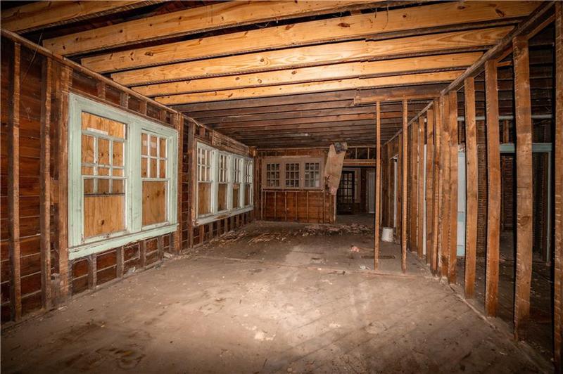 Image for property 418 Highland Avenue, Atlanta, GA 30307