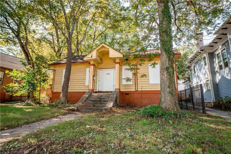 Image for property 418 Highland Avenue, Atlanta, GA 30307