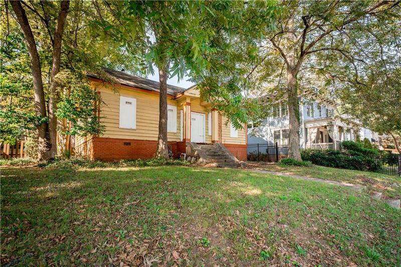 Image for property 418 Highland Avenue, Atlanta, GA 30307