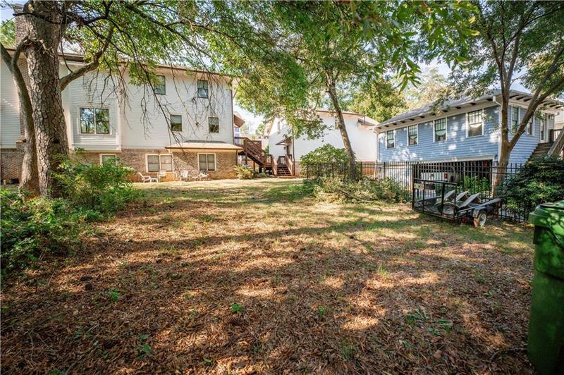 Image for property 418 Highland Avenue, Atlanta, GA 30307