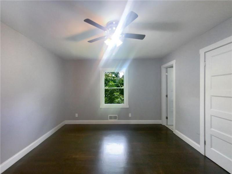 Image for property 2492 Brentwood Court, Decatur, GA 30032