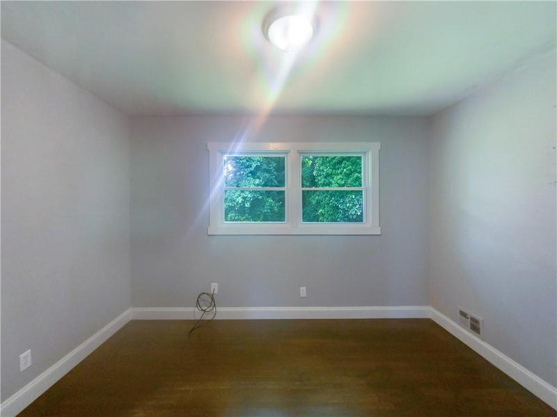 Image for property 2492 Brentwood Court, Decatur, GA 30032