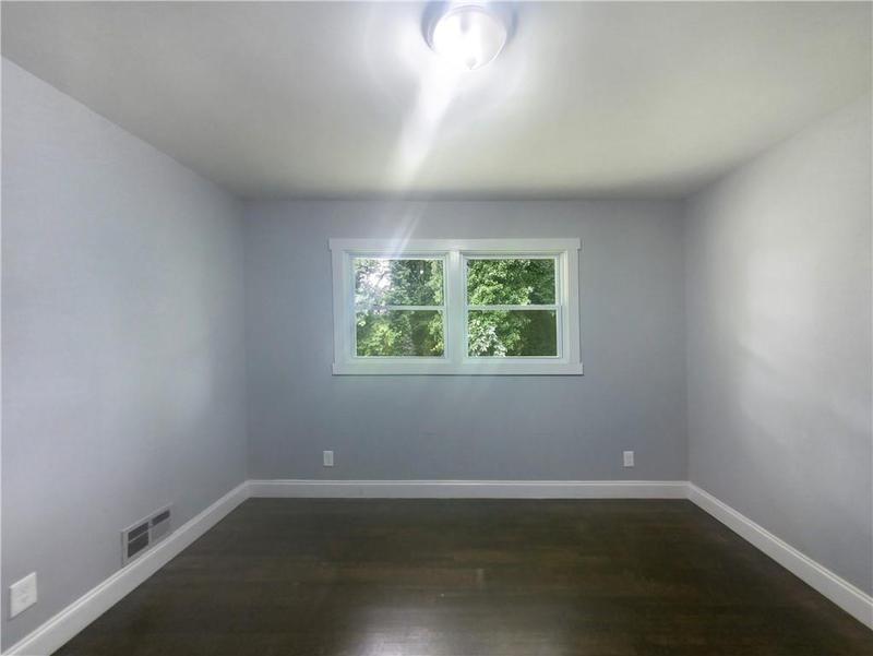 Image for property 2492 Brentwood Court, Decatur, GA 30032