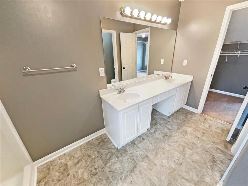 Image for property 1615 Cheshire Court, Lawrenceville, GA 30043