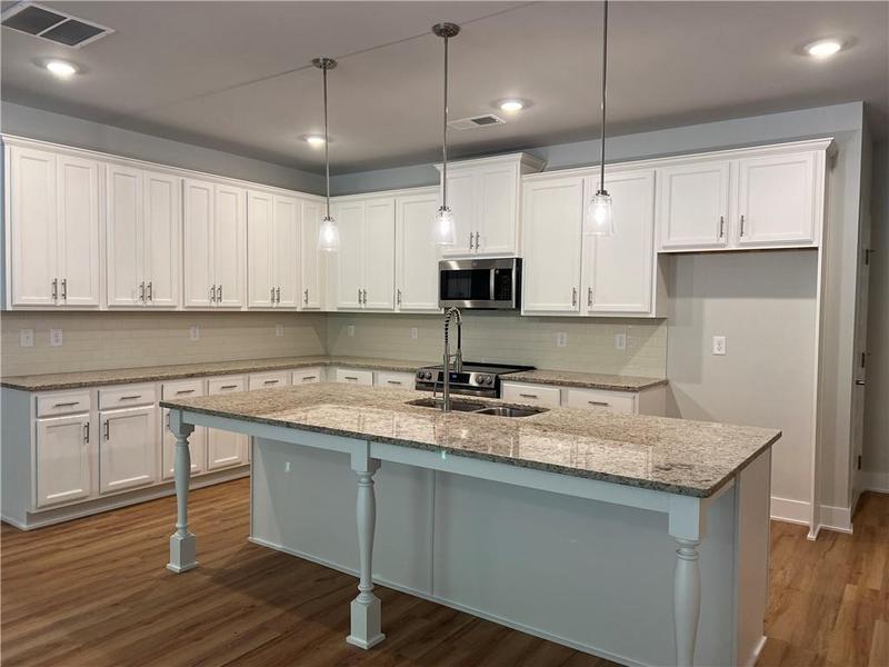Image for property 2562 Harbor Ridge Pass, Gainesville, GA 30507