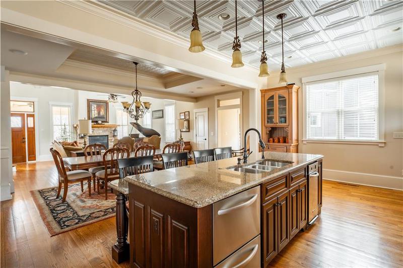 Image for property 227 Sky View Court, Newnan, GA 30265
