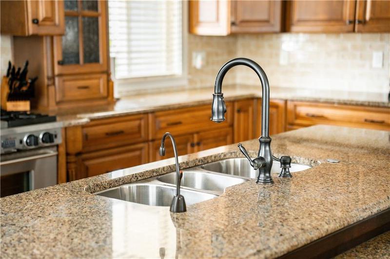 Image for property 227 Sky View Court, Newnan, GA 30265