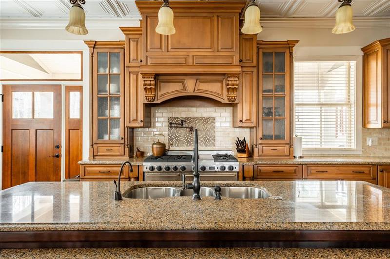 Image for property 227 Sky View Court, Newnan, GA 30265