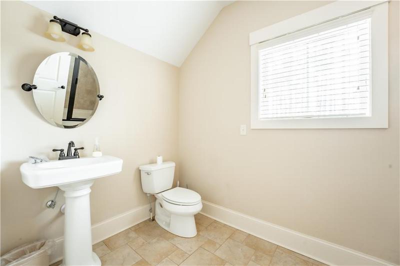 Image for property 227 Sky View Court, Newnan, GA 30265