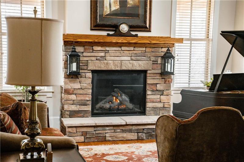 Image for property 227 Sky View Court, Newnan, GA 30265