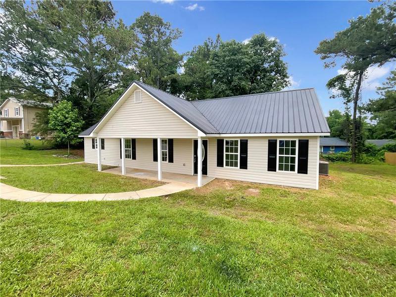 Image for property 690 Horsley Mill Road, Carrollton, GA 30116