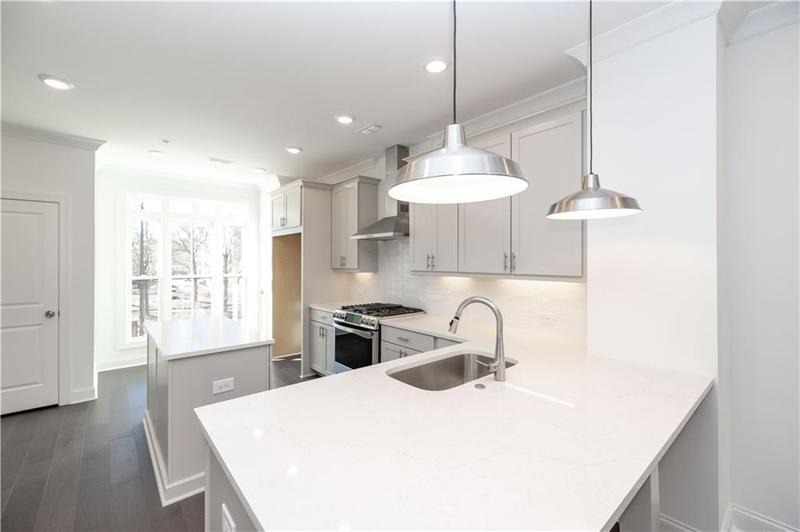 Image for property 352 Olmstead Way 28, Alpharetta, GA 30022