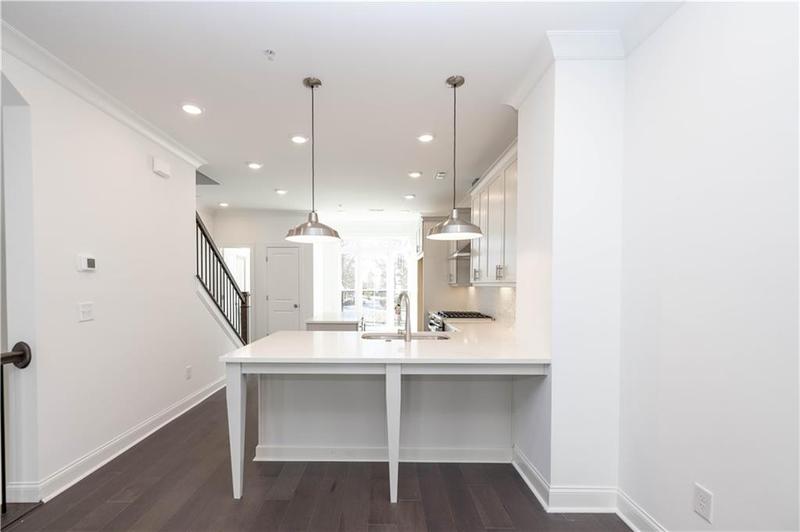 Image for property 352 Olmstead Way 28, Alpharetta, GA 30022