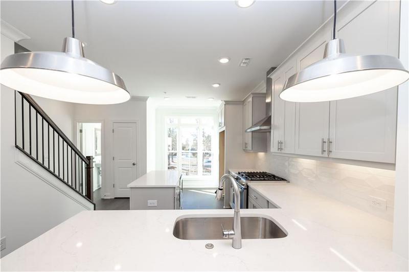 Image for property 352 Olmstead Way 28, Alpharetta, GA 30022