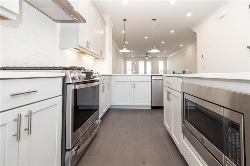 Image for property 352 Olmstead Way 28, Alpharetta, GA 30022