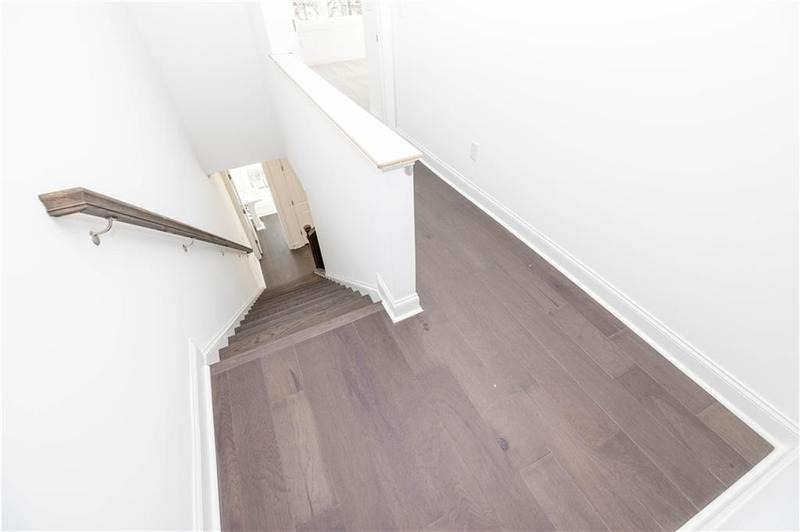 Image for property 352 Olmstead Way 28, Alpharetta, GA 30022