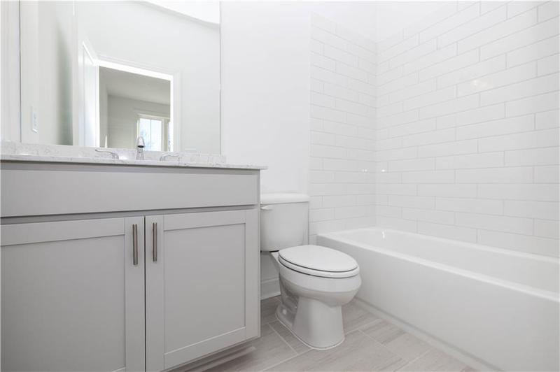 Image for property 352 Olmstead Way 28, Alpharetta, GA 30022