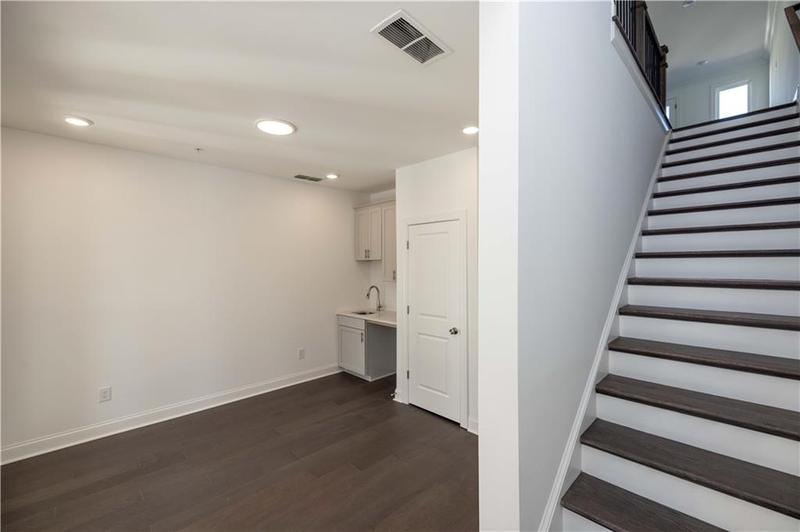 Image for property 352 Olmstead Way 28, Alpharetta, GA 30022