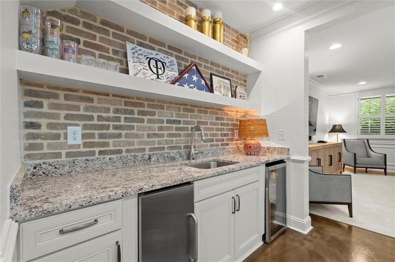 Image for property 420 Banbury Crossing, Alpharetta, GA 30009