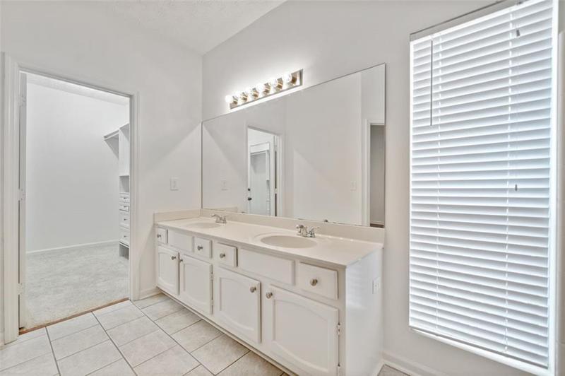 Image for property 1266 PARKWOOD CHASE, Acworth, GA 30102