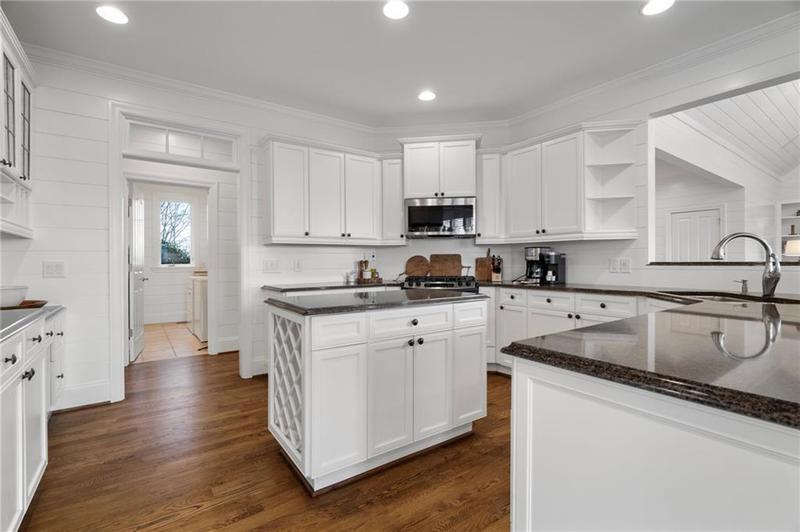 Image for property 717 McElroy Mountain Drive, Big Canoe, GA 30143