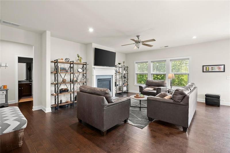 Image for property 4 RIDGEMONT Way, Cartersville, GA 30120