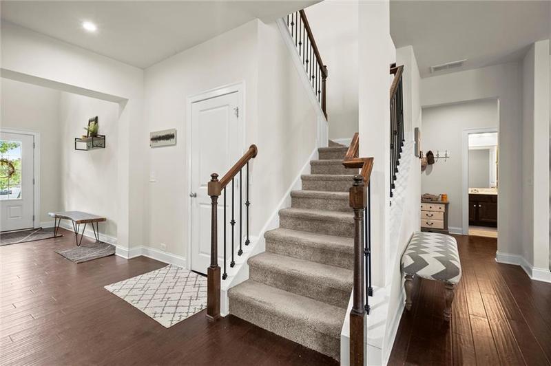 Image for property 4 RIDGEMONT Way, Cartersville, GA 30120