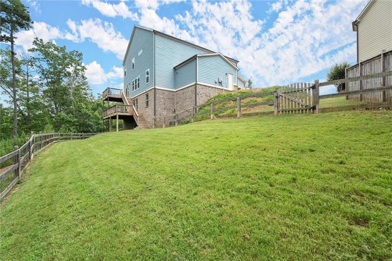 Image for property 4 RIDGEMONT Way, Cartersville, GA 30120