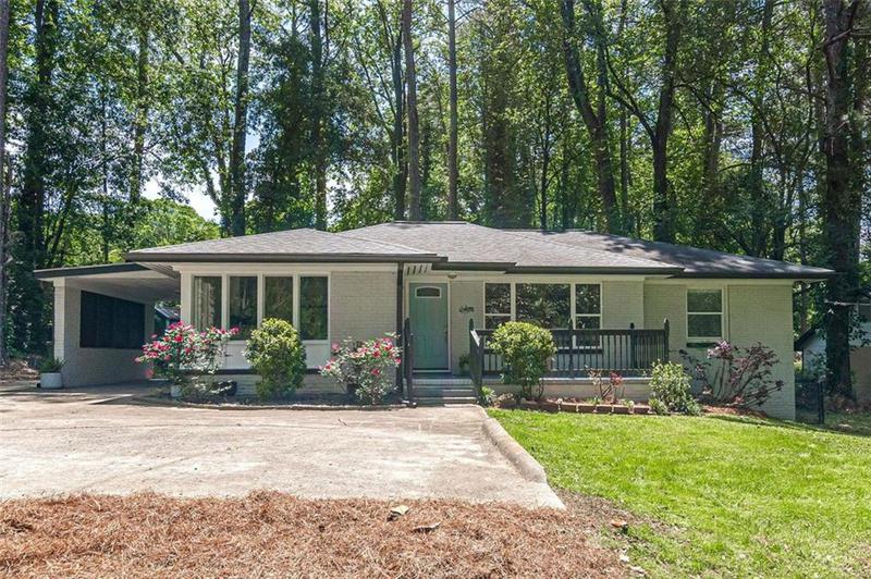 Image for property 1992 Cascade Road, Atlanta, GA 30311
